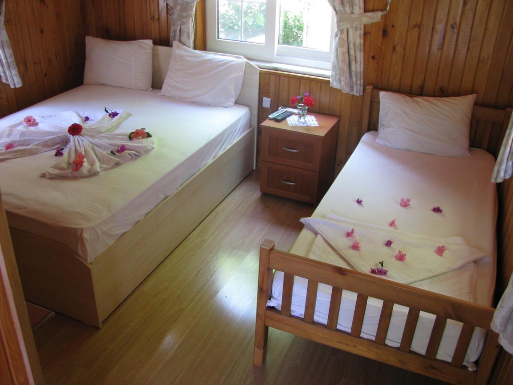 Atici 2 Hotel Adrasan Kamer foto